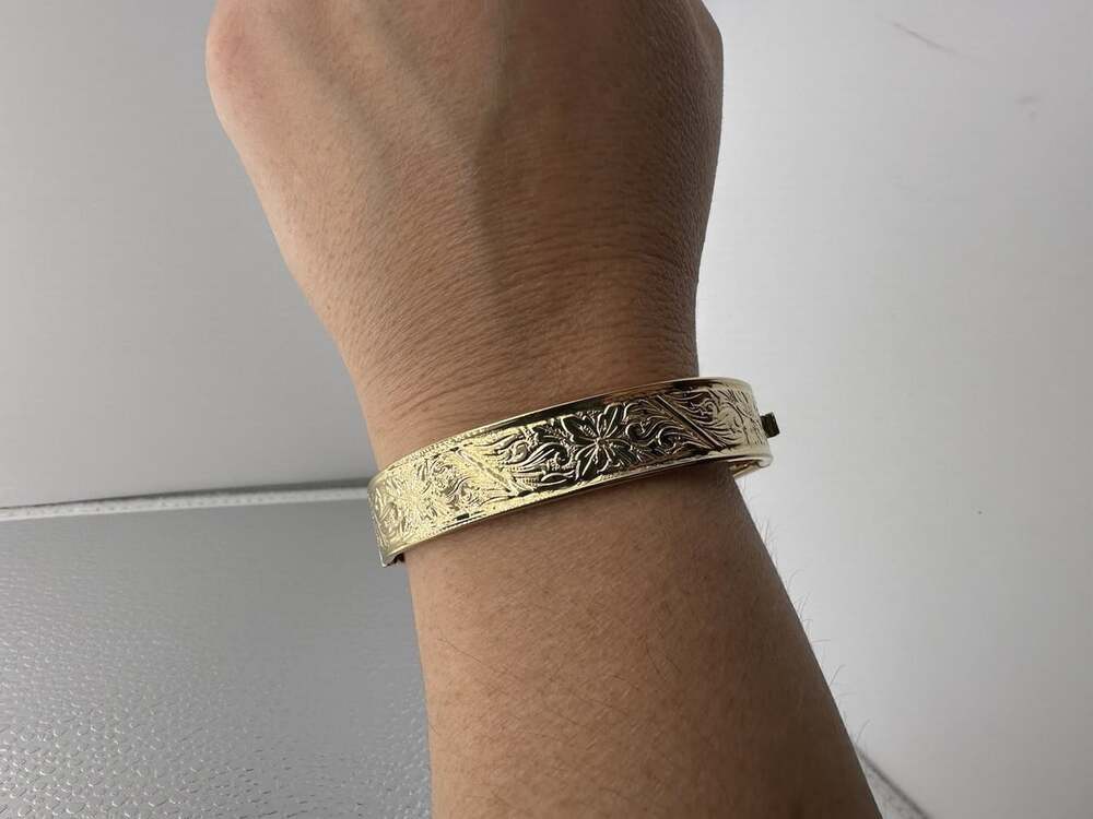 Gold Tone Floral Engraved Hinged Bangle Bracelet Metal No Stone
